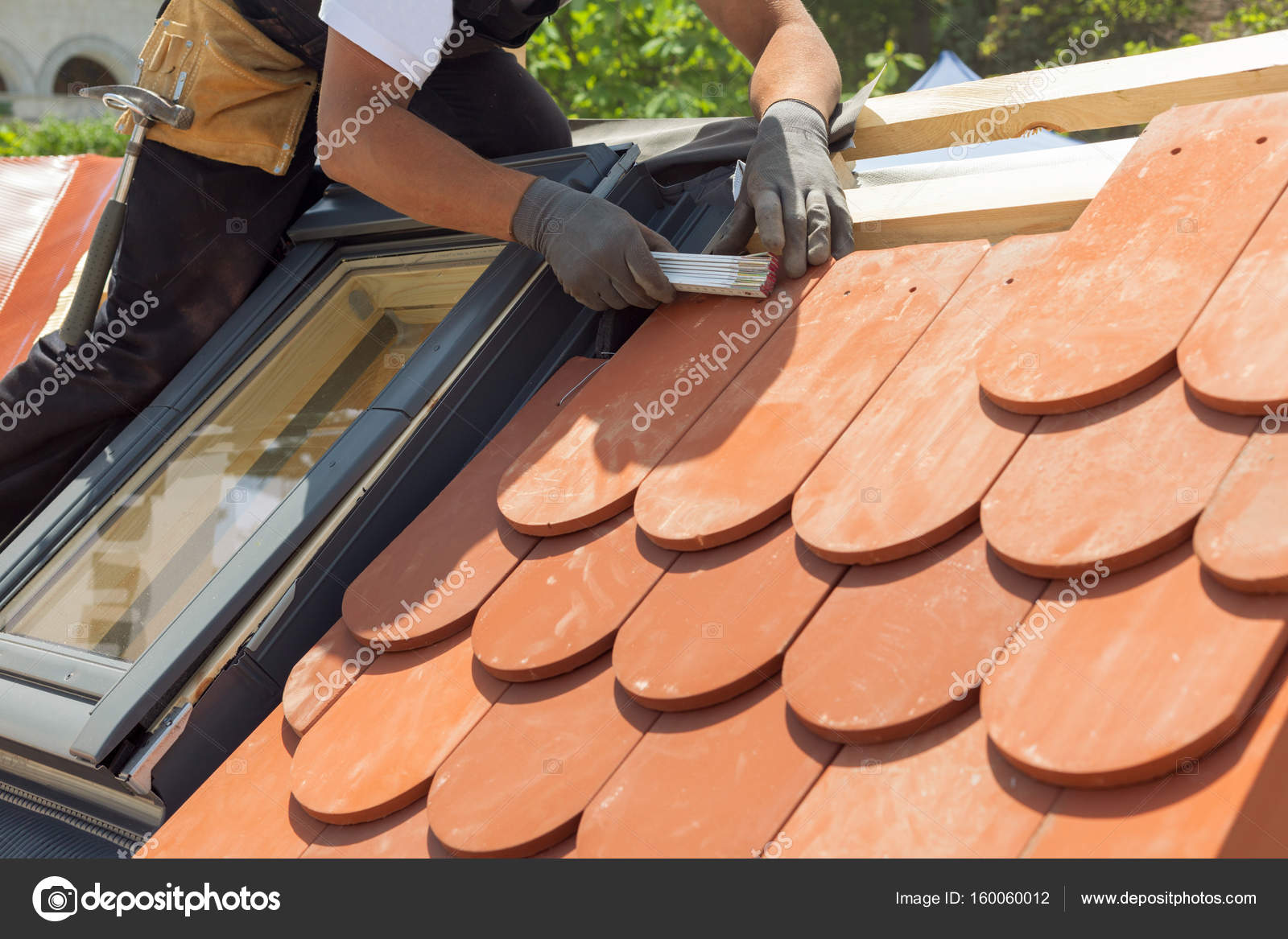 Цементно-песчаная черепица кладка. Укладка черепицы браас. Дырявая крыша. Монтаж композитной черепицы. Как закрепить черепица.