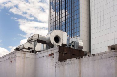 Endüstriyel klima ve havalandırma sistemleri. Havalandırma sistemi fabrika. Hvac Isıtma Klima havalandırma olarak