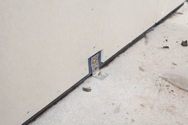 Çerçeve ev yapım aşamasında. Metal objektif yuvasının yakın çekim