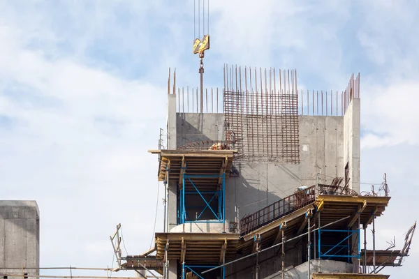 Guindaste Novo Canteiro Obras Mutlistoty Edifício Construção Escadas — Fotografia de Stock