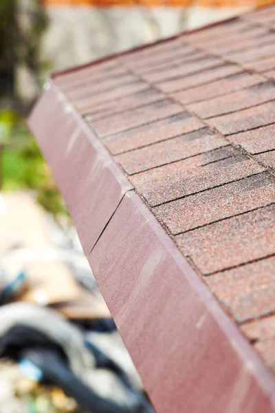 Close New Roof Asphalt Shingles — Stock Photo, Image
