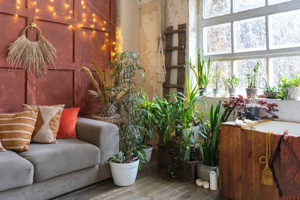 Gemütliches Haus mit Zimmer im Boho-Stil — Stockfoto