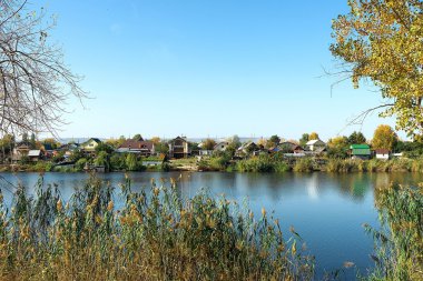 Suzanka Gölü. Rusya, Engels. Ekim 2016.