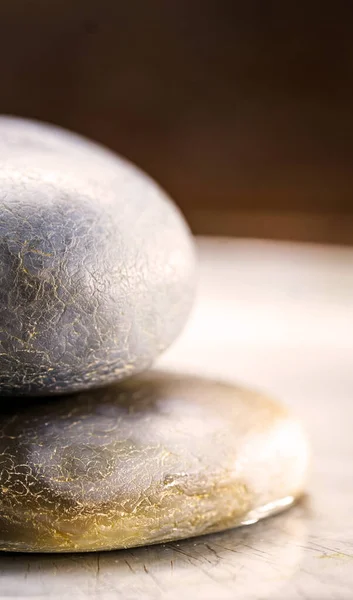 Masaj için Zen Taşları, Budist yaşam tarzı. Mistik taşlar. — Stok fotoğraf