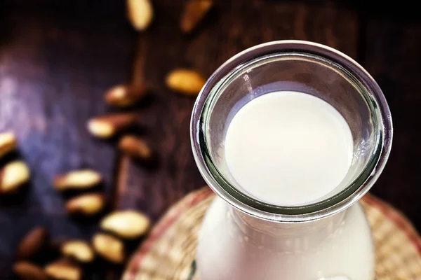 Веганське Молоко Добуте Каштанів Молоко Витягнуте Бразильського Каштана Відомого Бразильський — стокове фото