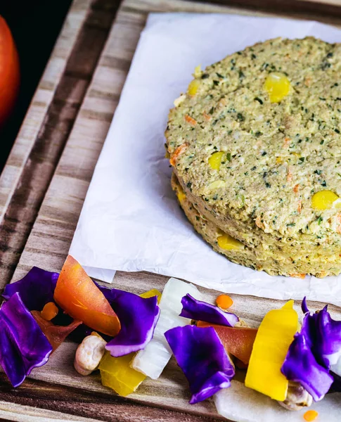 Roher Veganer Burger Bevor Gebraten Wird Aufgetautes Fleisch Dazu Jede — Stockfoto