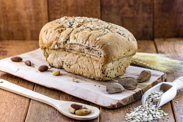 Pan Rebanado Linaza Castañas Pan Vegano Concepto Vida Saludable — Foto de Stock