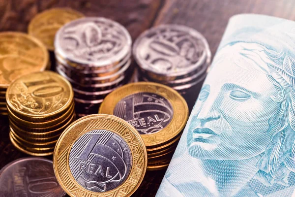 Brezilya Dan Gelen 100 Reais Parası Banknotları Iyi Aydınlatılmış Ahşap — Stok fotoğraf