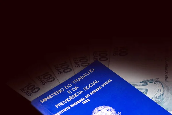 Бразильська Робоча Картка 100 Векселями Документ Написаний Португальським Міністерством Праці — стокове фото