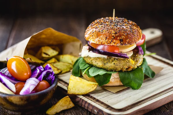 Kanapka Wegańska Hamburger Warzywny Proteinowy Błonnikiem Chlebie Mąkowym Drożdży Biologicznych — Zdjęcie stockowe