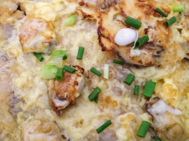 Mısır unu ve Mısır unu karışımı yumurtalı kızarmış istiridye