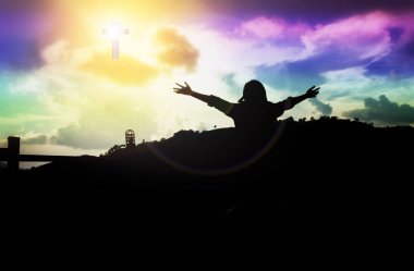 Tanrıya şükür, karanlık gölge ya da siluet kadın fre dünyayla Hoşgeldiniz