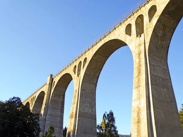 Viaducto de Willingen a la luz de la tarde —  Fotos de Stock