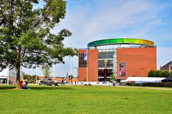 AROS Aarhus Art Museum a "Rainbow panorama" na střeše — Stock fotografie