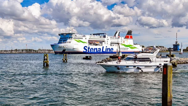 Warnemunde Germania Luglio 2017 Traghetto Skane Della Compagnia Navigazione Stena — Foto Stock