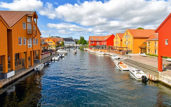 Rejon Fiskebrygga Mieście Kristiansand Norwegia — Zdjęcie stockowe