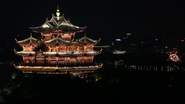 Ciudad moderna skyline y edificios de oficinas en Hangzhou — Vídeos de Stock