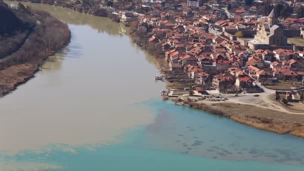 Mtsheta, Gürcistan'ın havadan görünümü. — Stok video