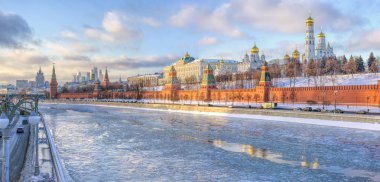 Gün batımında Moskova Kremlin