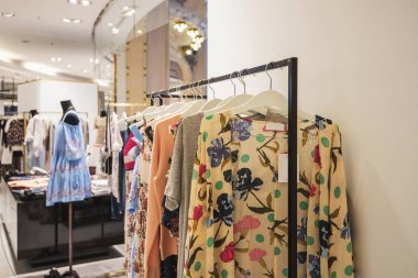 Womanclothes Paris'te bir mağaza