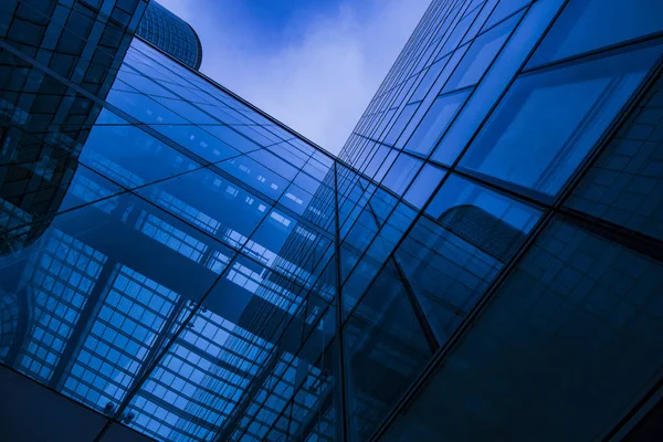 Negocios Corporativos Edificio Vidrio Cielo Azul — Foto de Stock