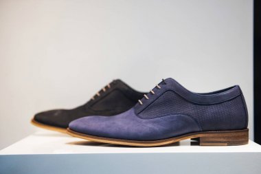 Bir mağaza Paris'te lüks Ayakkabı