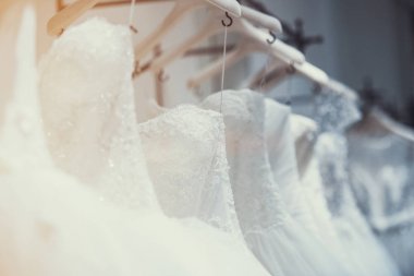 Ayrıntılı olarak gelinlik