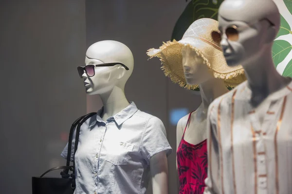 mannequins in a fashion store in Paris