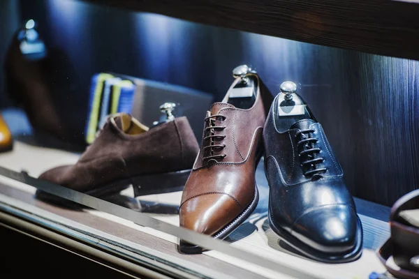 Luxury Shoes Store Paris — Stock Photo, Image