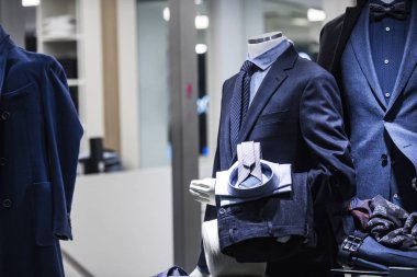 Erkekler şık giyim Vitrini