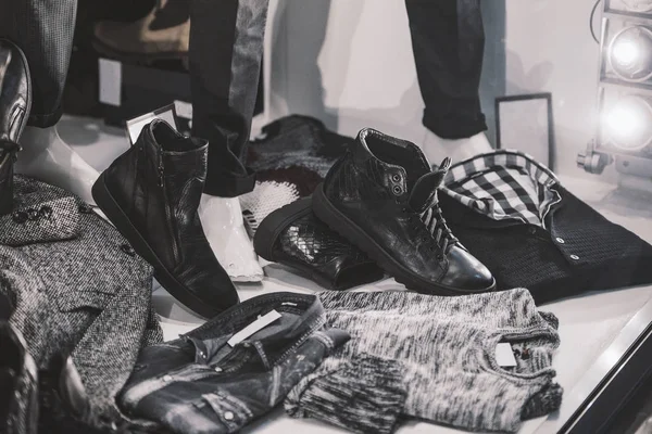 Herren Bekleidung Und Schuhe — Stockfoto