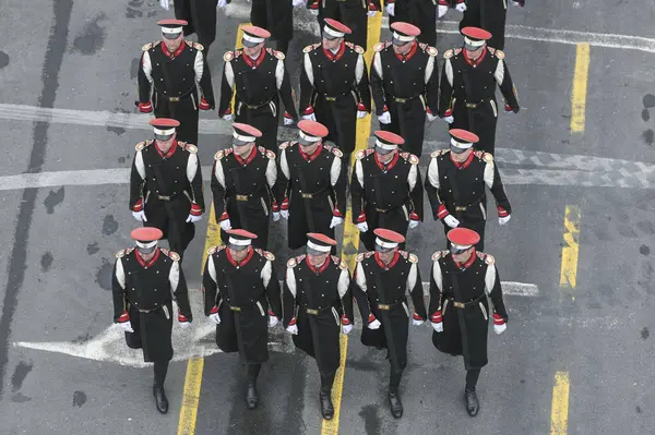 Bucarest Roumanie Décembre 2019 Des Pompiers Militaires Roumains Défilent Devant — Photo