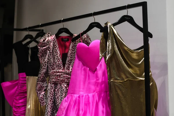 Париж Франция Марта 2019 Года Женская Одежда Роскошном Магазине Париже — стоковое фото