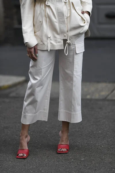 Milano Febbraio 2020 Street Style Outfit Streetstylefw20 — Foto Stock