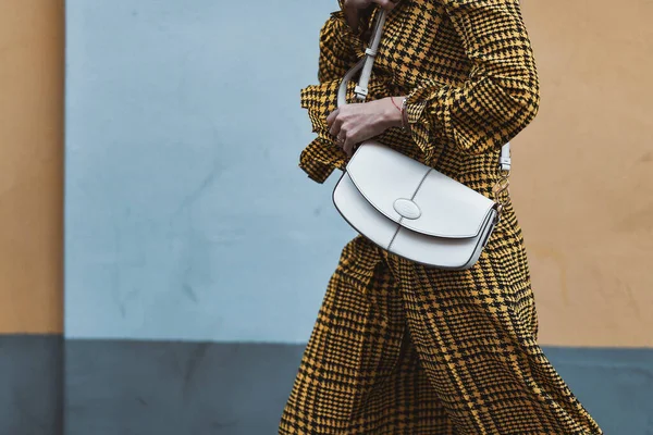 Milán Italia Febrero 2020 Street Style Outfit Streetstylefw20 — Foto de Stock