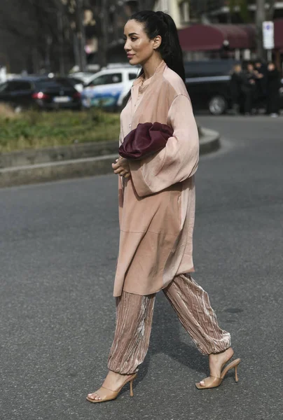 Milaan Italië Februari 2020 Tamara Kalinic Voor Een Modeshow Tijdens — Stockfoto