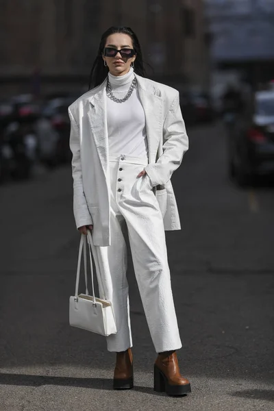 Milan Italy February 2020 Street Style Appearance Milan Fashion Week — Φωτογραφία Αρχείου