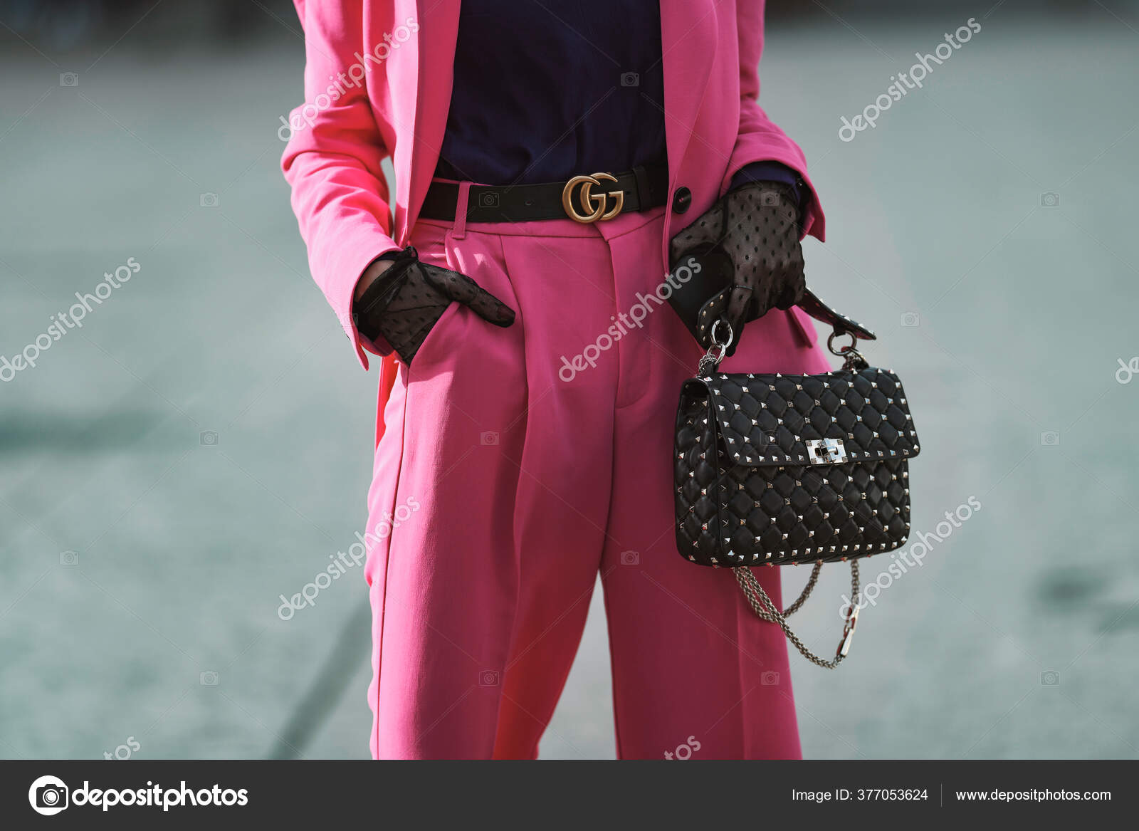 Wieg eer rit Paris France February 2020 Black Studded Handbag Gucci Belt Detail – Stock  Editorial Photo © AGCreativeLab #377053624