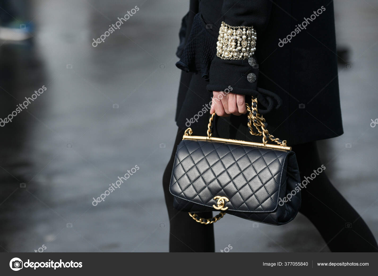 Paris France March 2020 Black Leather Chanel Chain Bag Streetstylefw20 –  Stock Editorial Photo © AGCreativeLab #377055840
