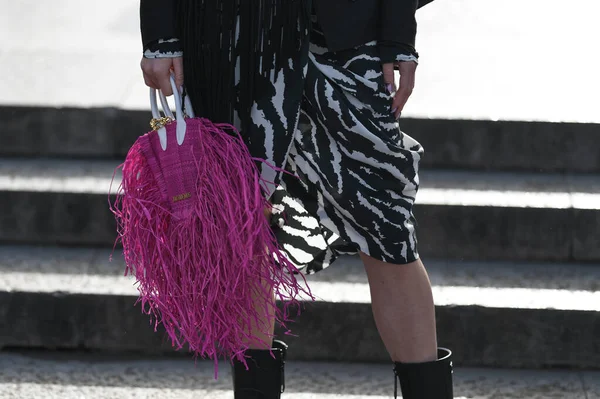 Paris France February 2020 Pink Jacquemus Handbag Fringe Streetstylefw20 — Stock Photo, Image