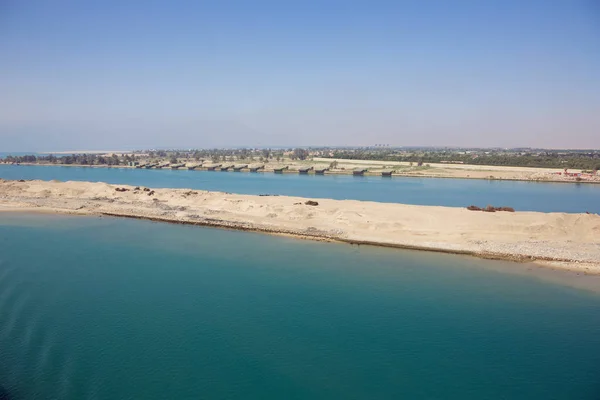 Zobacz Kanał Sueski i Abou Sultan — Zdjęcie stockowe