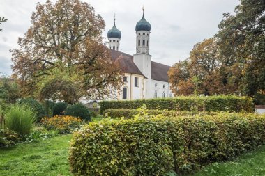 Benediktbeuern Abbey kuleleri