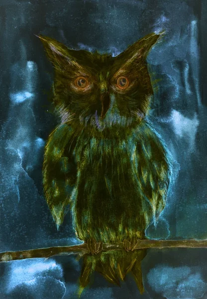 Owl on a branch in the night on a turquoise background. The dabbing technique near the edges gives a soft focus effect due to the altered surface roughness of the paper.