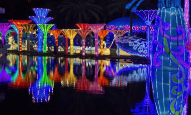 Dubai Bahçesi Uae 'de parlıyor