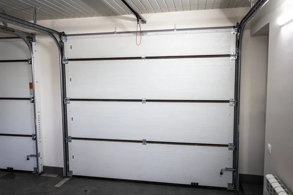 Otomatik garaj kapıları