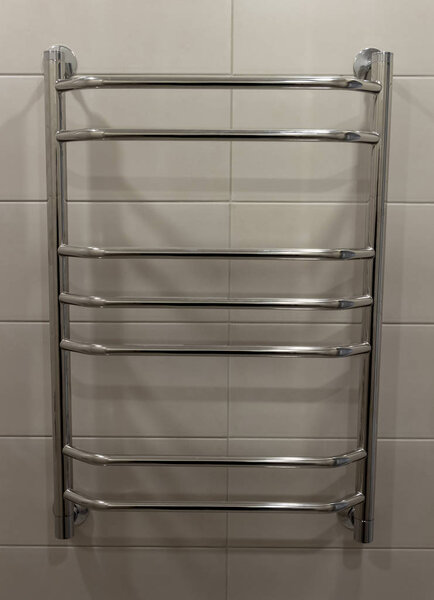 Heated towel rail