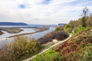 güzel manzara nehir