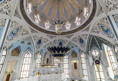 Kazan, Rusya - 31 Aralık 2019: Cami içinde, Kazan Şerif Camii.
