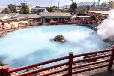 Kamado Jigoku (pişirme Pot Hell) Beppu Onsen, Oita, çeşitli hells temsil eden turist konumlar biridir.