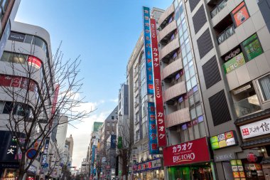 Tenzin bir alışveriş, yemek ve eğlence Japonya'nın Fukuoka city alandır.